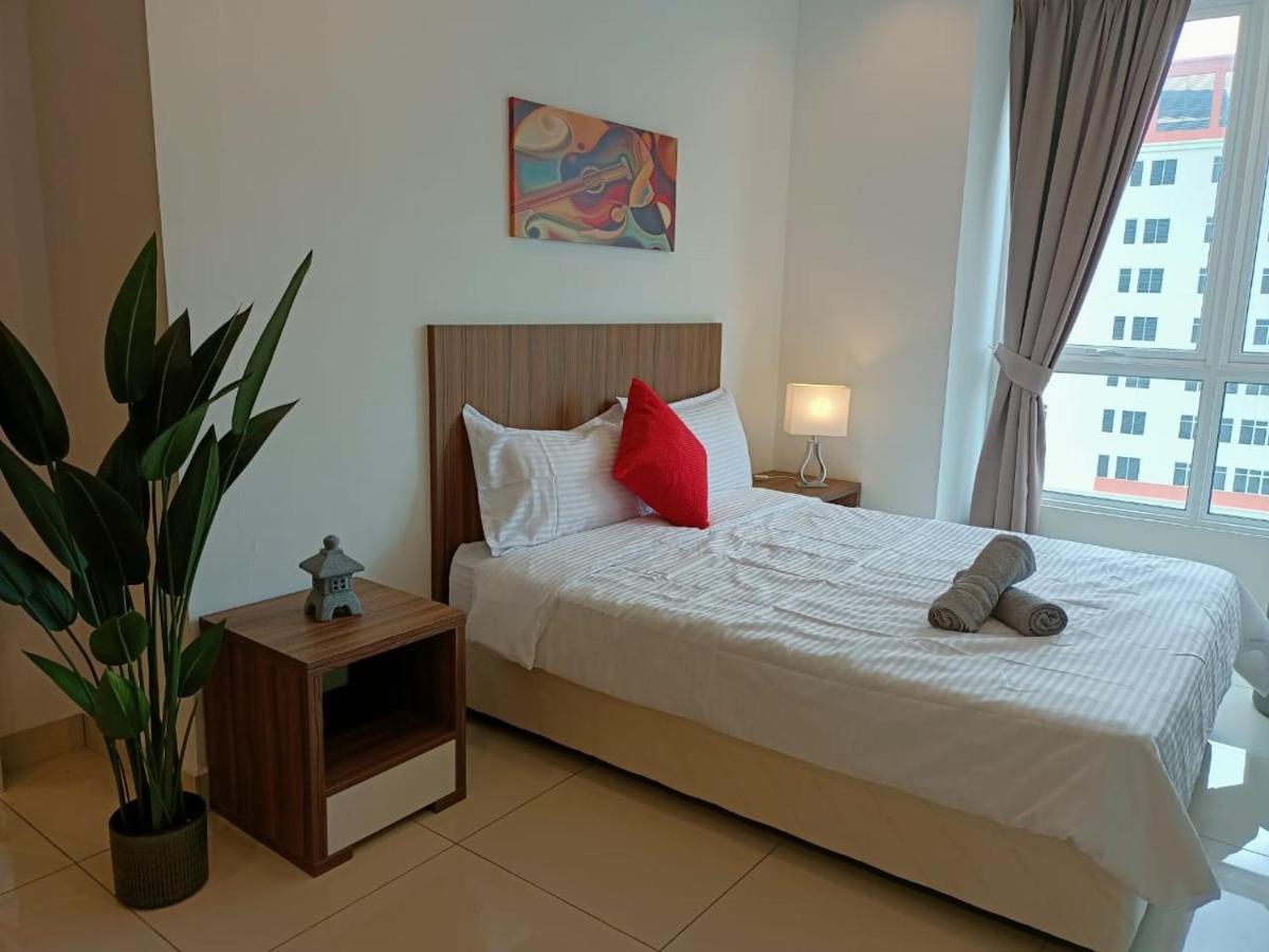 Family Suites At Mansion One By Maj George Town Extérieur photo