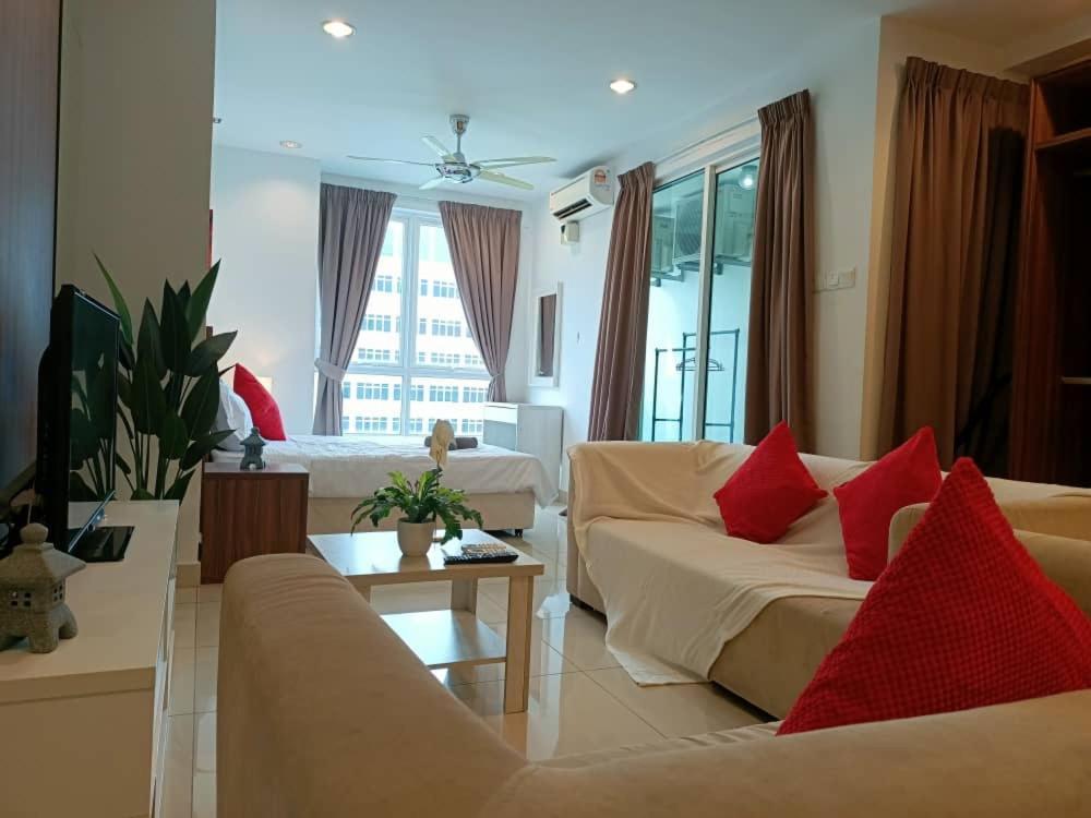 Family Suites At Mansion One By Maj George Town Extérieur photo