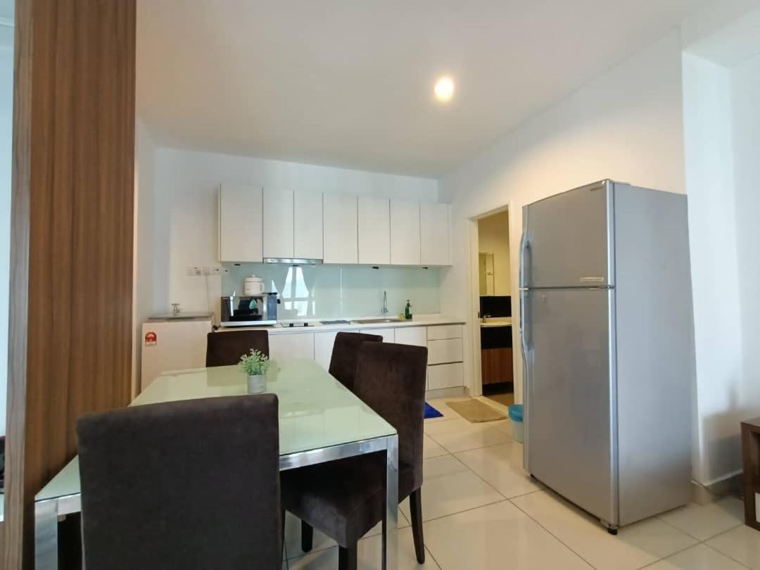 Family Suites At Mansion One By Maj George Town Extérieur photo
