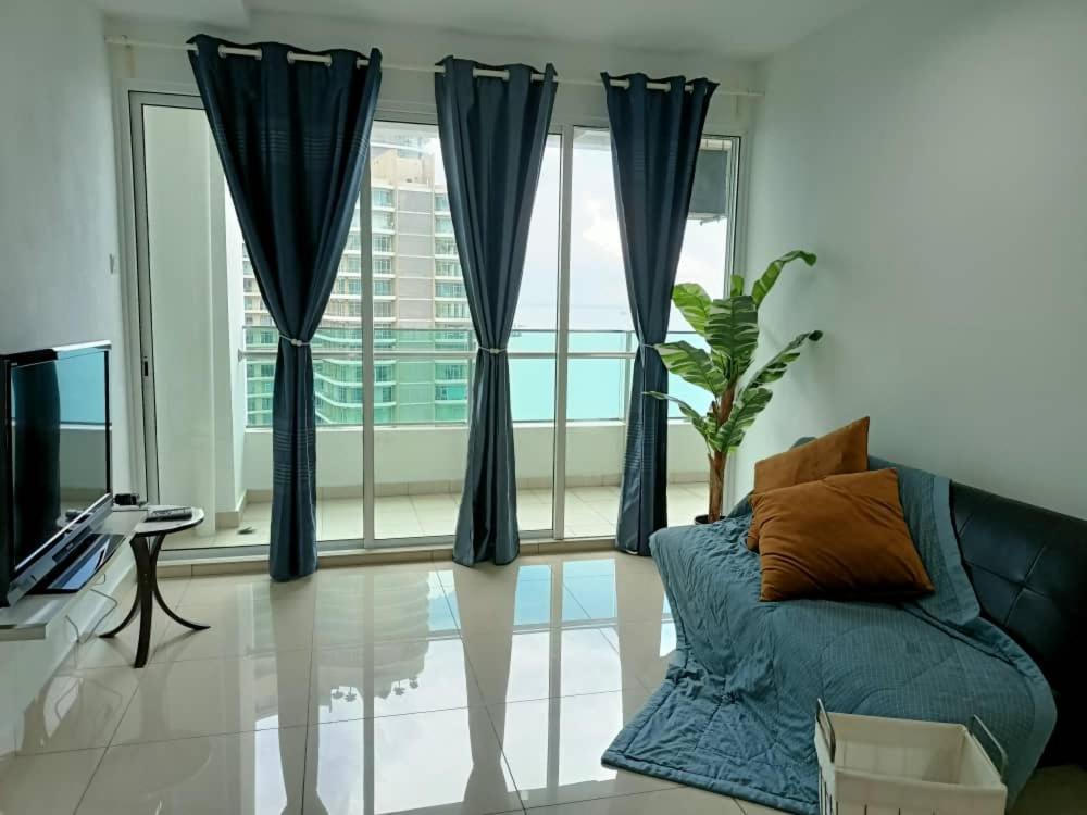 Family Suites At Mansion One By Maj George Town Extérieur photo
