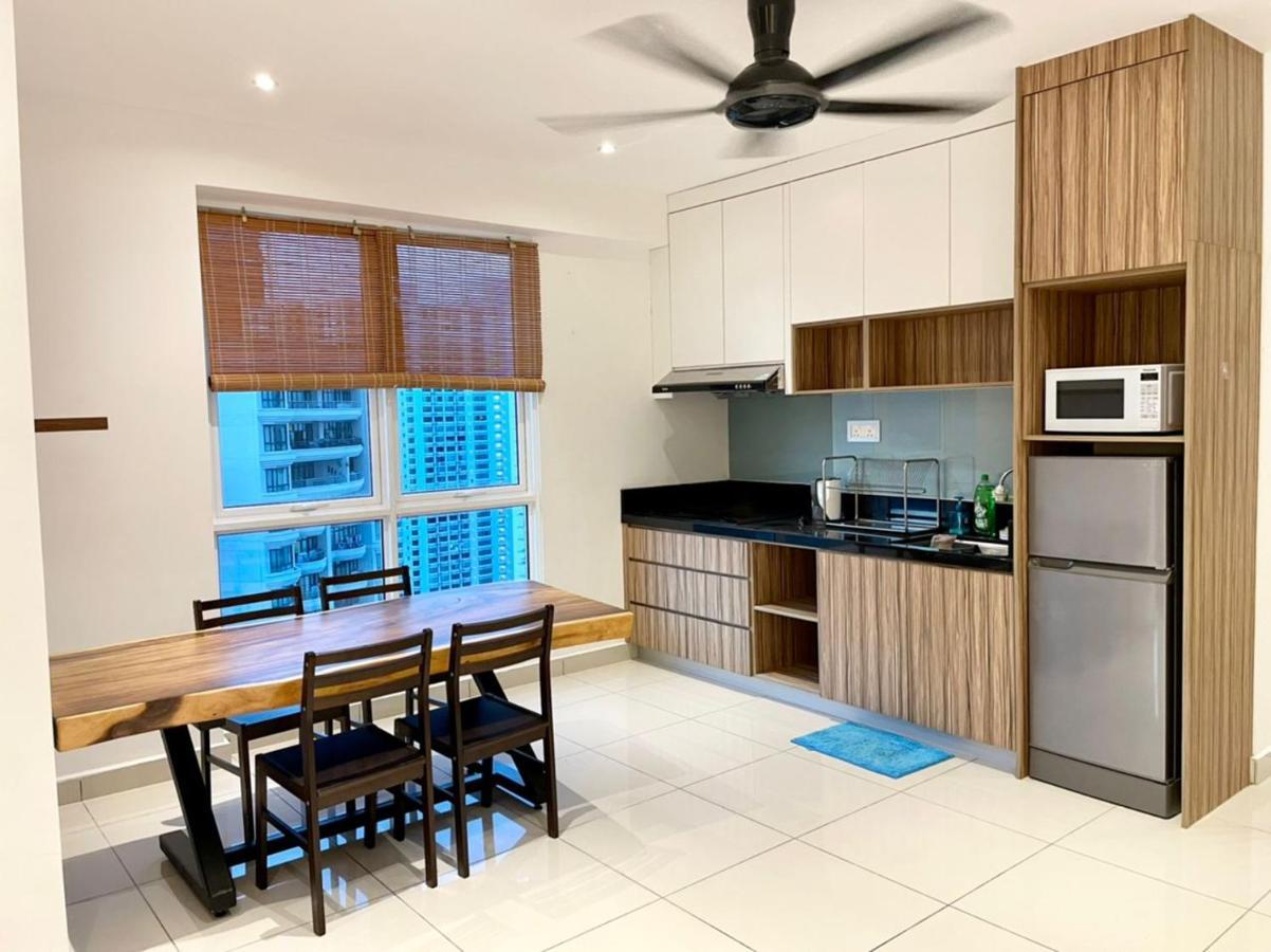 Family Suites At Mansion One By Maj George Town Extérieur photo