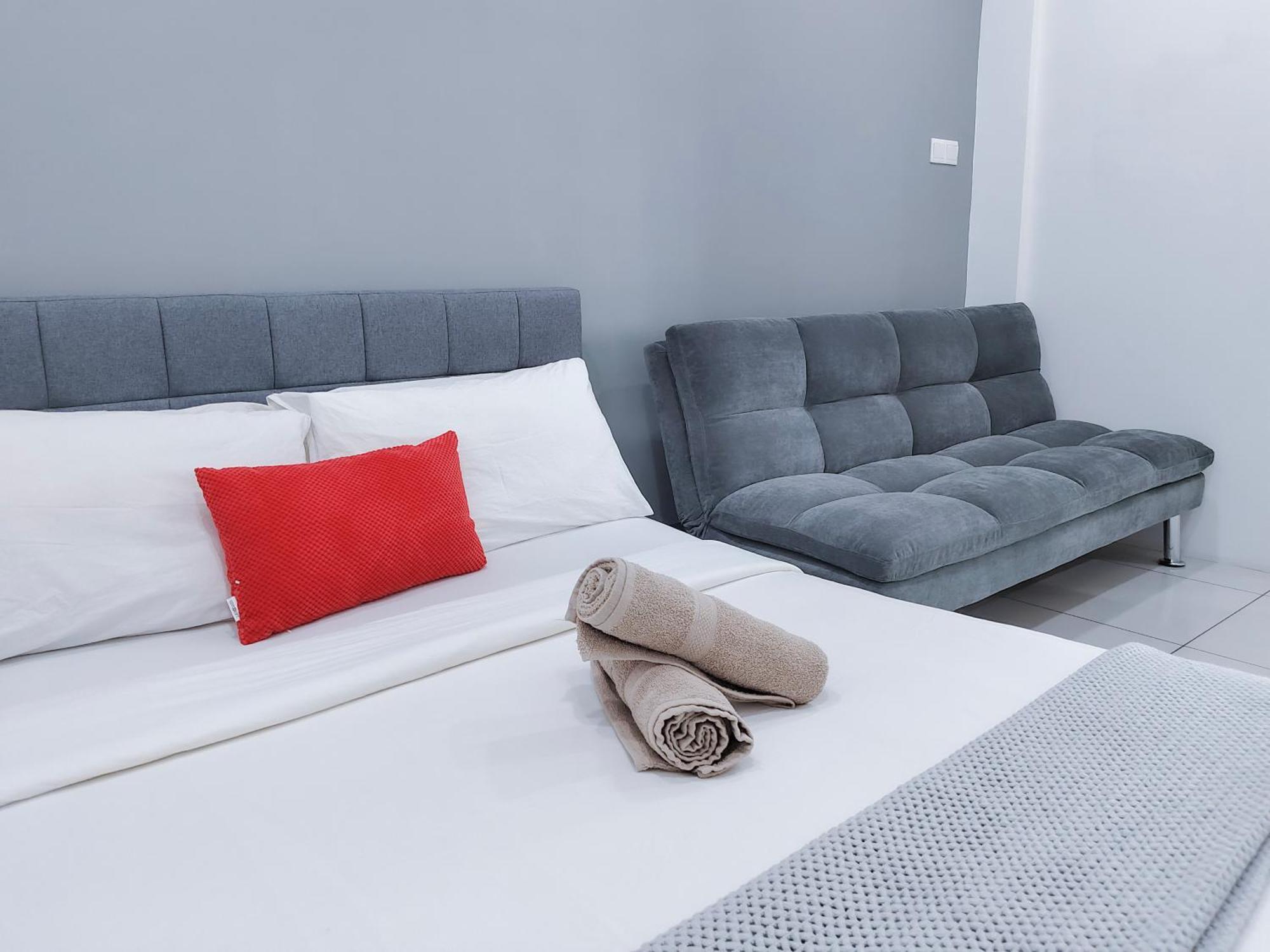 Family Suites At Mansion One By Maj George Town Extérieur photo